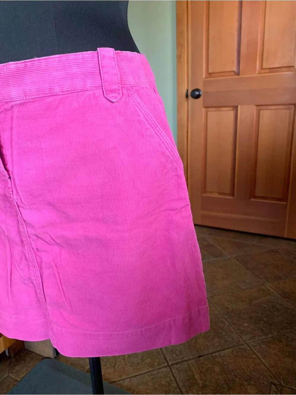 J CREW CORDUROY MINI SKIRT AZALEA New With Tags Size 10 TICKET POCKETS